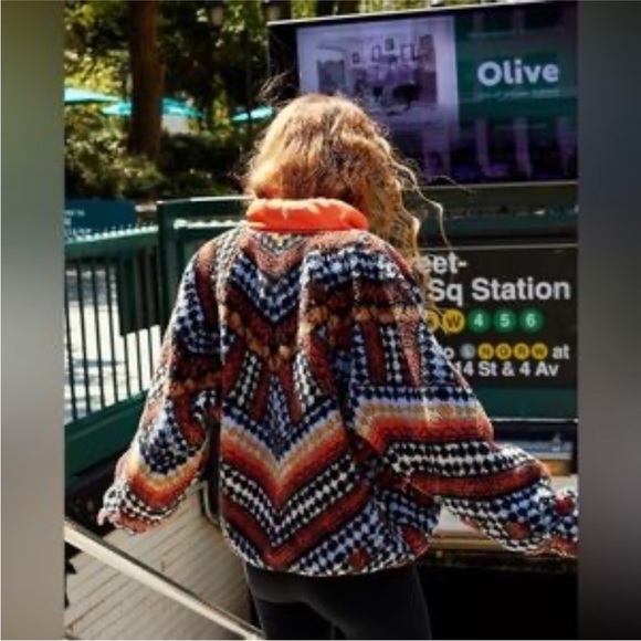 Free people hit the slopes printed jacket size small - Picture 4 of 9